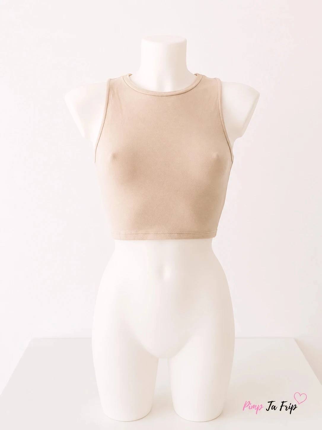 Crop top Zara beige sans manches – Taille S